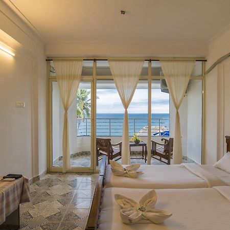 Surya Beach Resort Ковалам Екстериор снимка