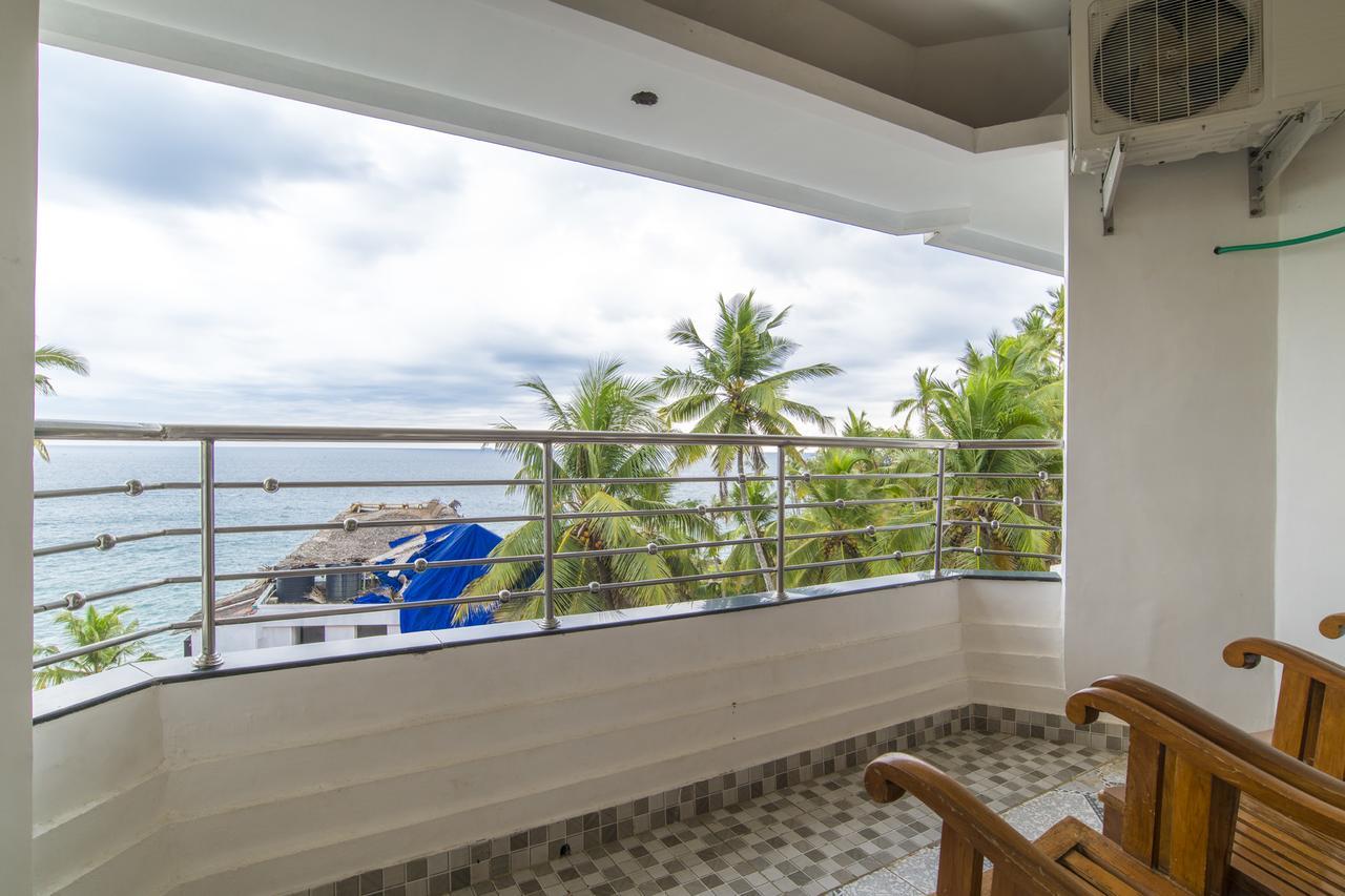 Surya Beach Resort Ковалам Екстериор снимка